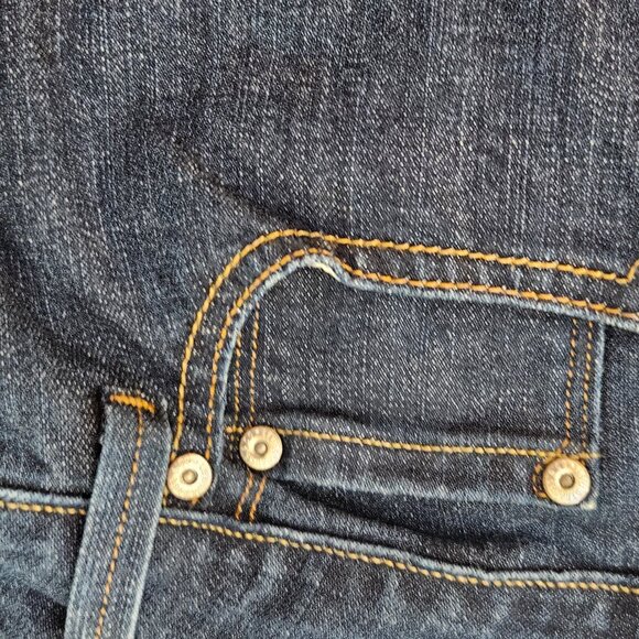 Classic Levi's 526 Slender Boot Cut Denim Jeans Women's 10M Dark Wash - Picture 3 of 14